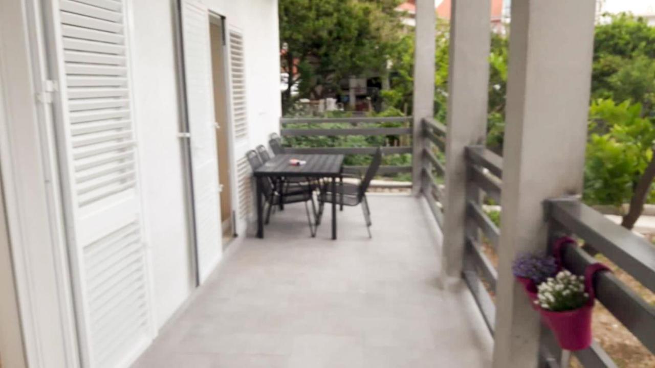 Apartman Ivana Подгора Экстерьер фото